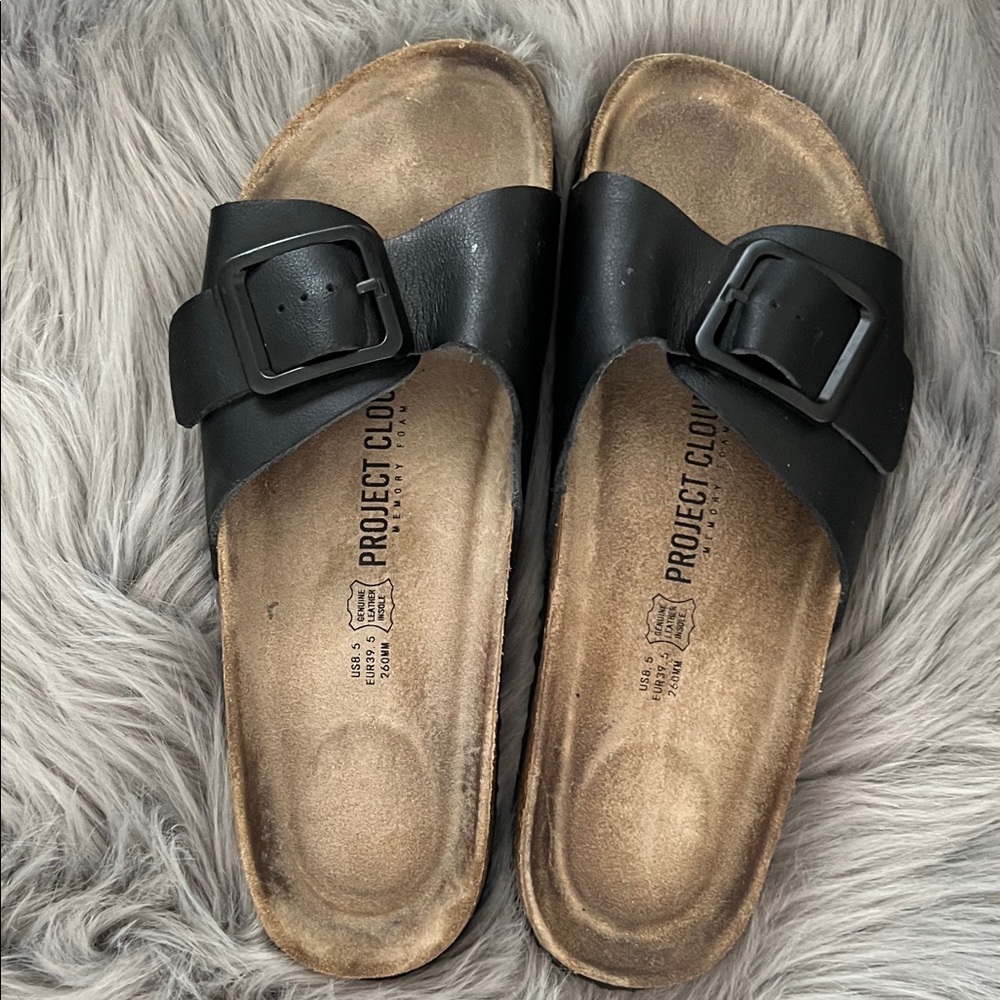 EUC Project Cloud Black Single-Buckle Slide Sandals  sz 8.5